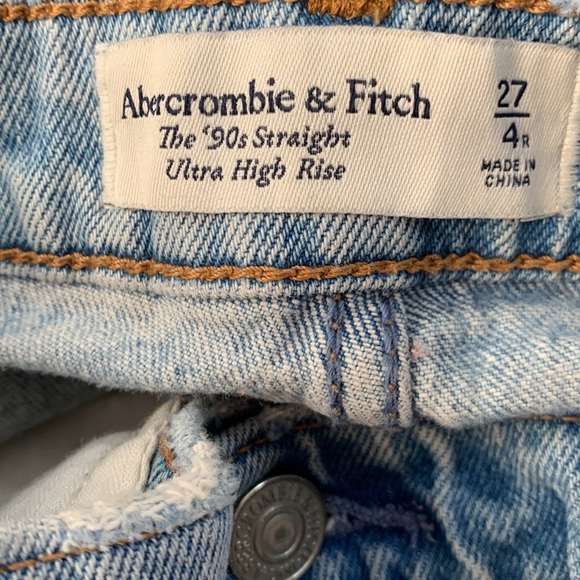 Abercrombie and Fitch the 90s straight Curve Love ultra high Rise Size 27/4R - Picture 6 of 11